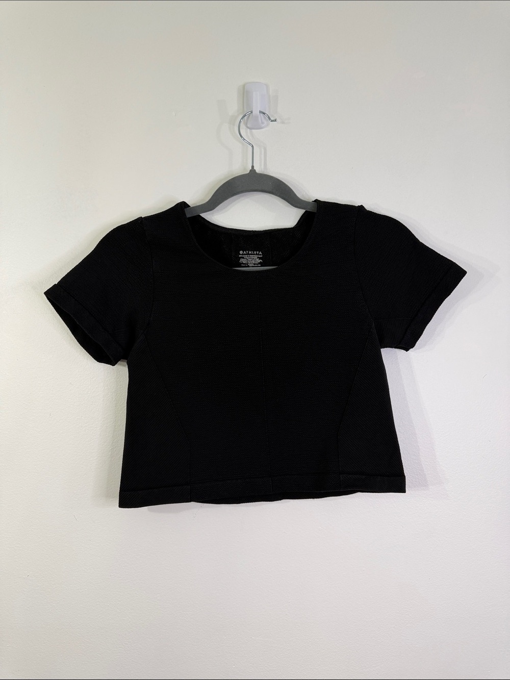 Athleta Cropped Athletic Top